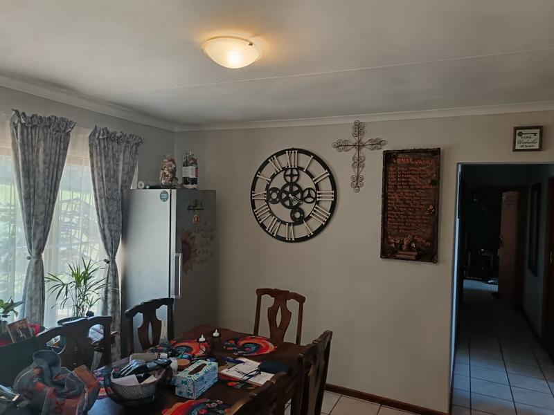 3 Bedroom Property for Sale in Dana Bay Western Cape